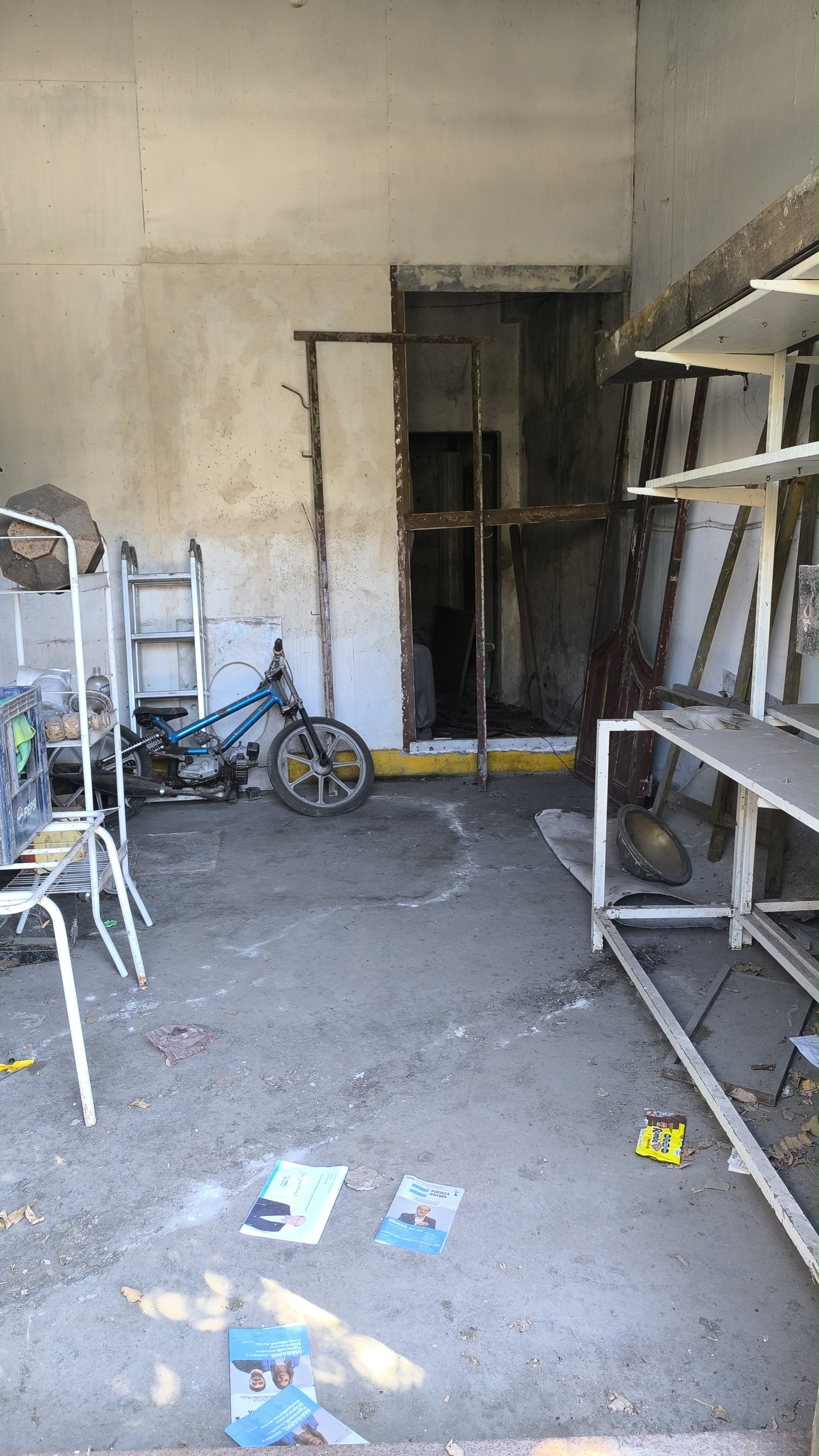 Casa a reciclar Begui Centro